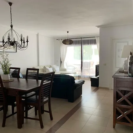 Apartment La Maestranza, Puerto Banus *